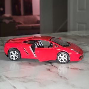 Kinsmart Red 5" Lamborghini Gallardo 1: 32 Scale